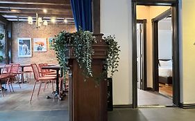 Hotel Epik Montreal